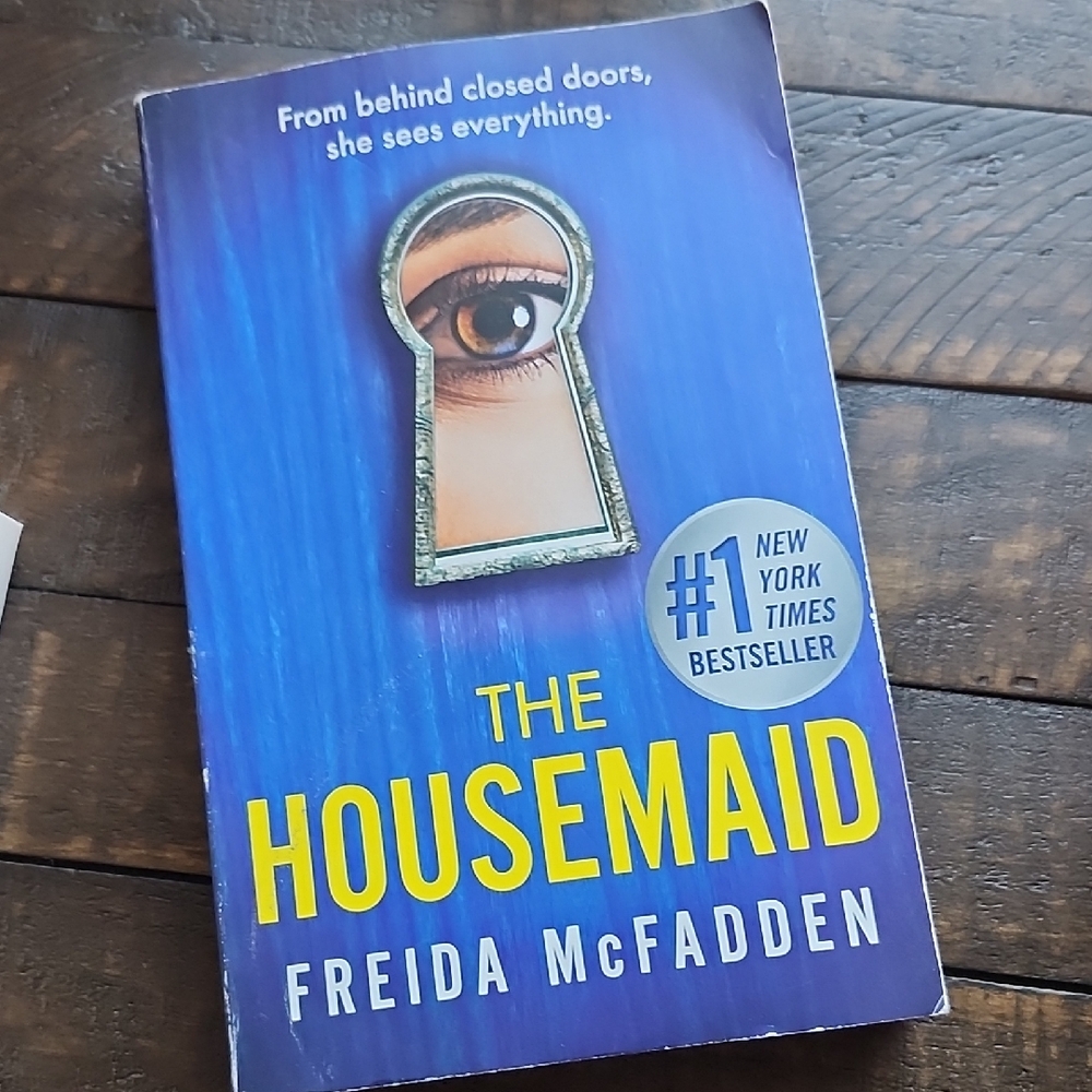 The Housemaid by Freida McFadden - Blue and Yellow Book